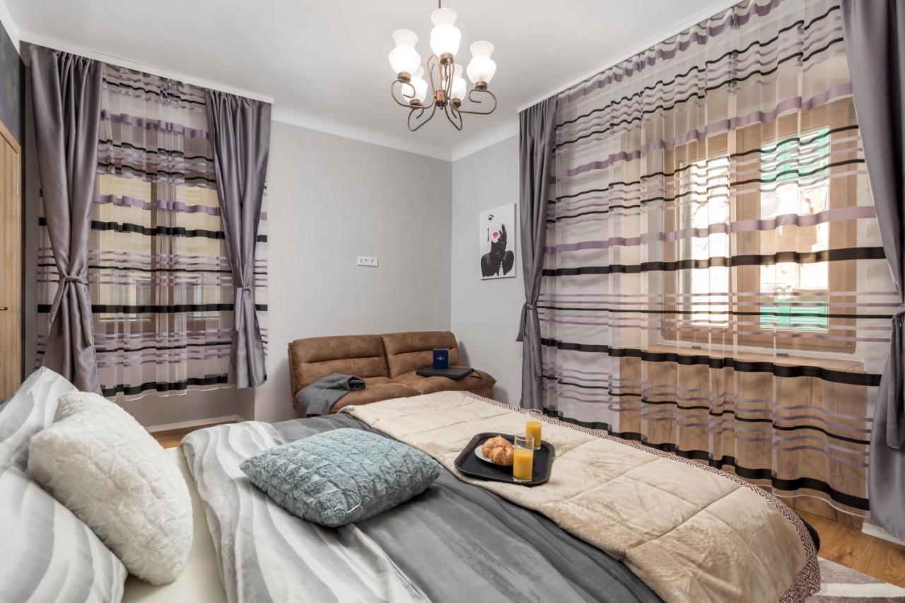4 Season Apartments ริเยกา ภายนอก รูปภาพ